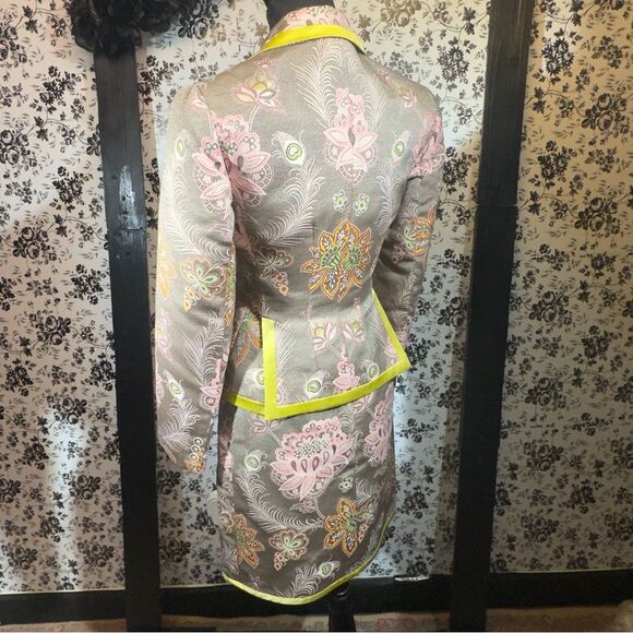 Etcetera Brown Skirt Suit with Pink and Green Floral/Paisley Pattern sz 0 - Picture 3 of 10